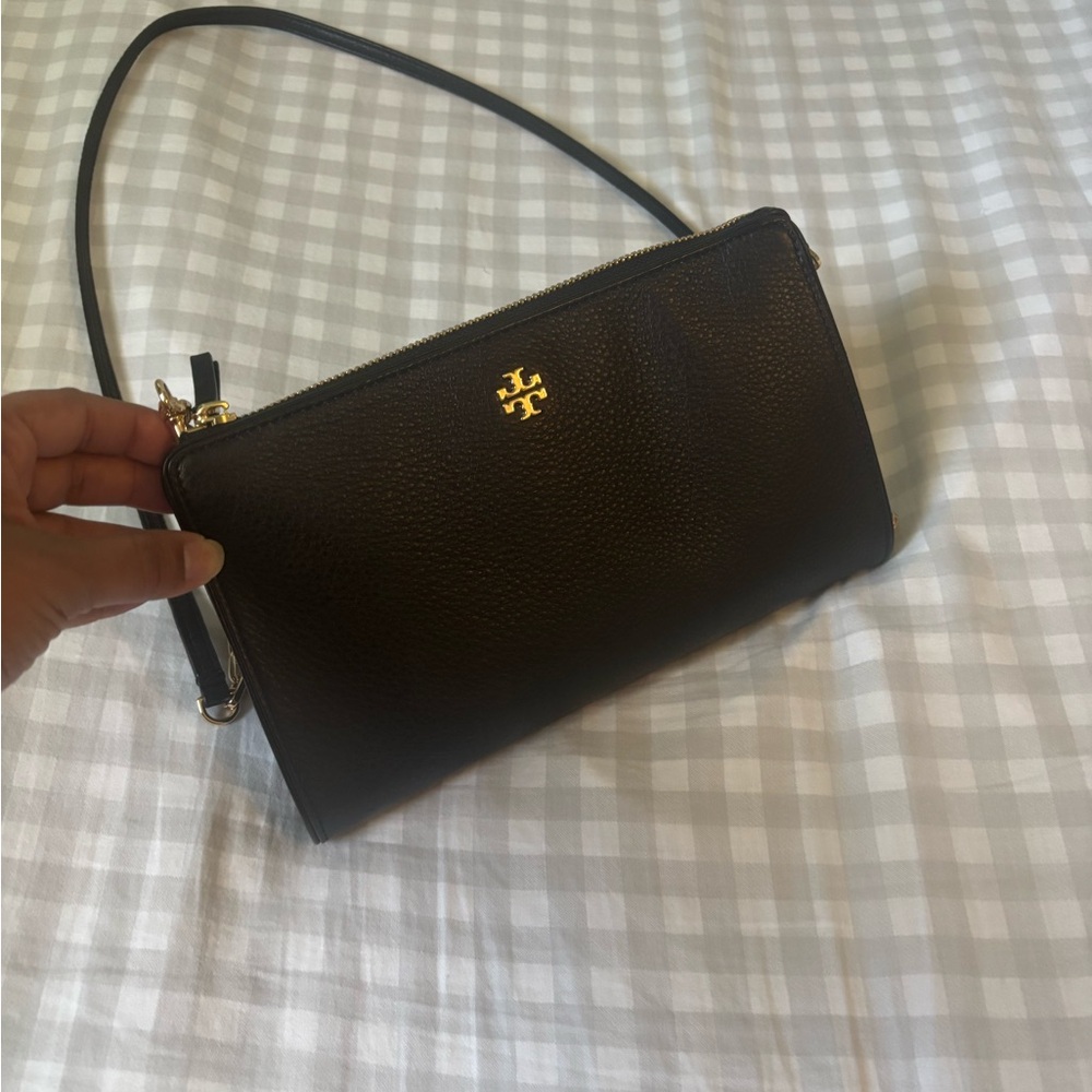Tory Burch Black and Gold Crossbody Bag - Picture 9 of 9